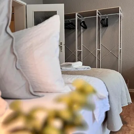 Apartment Amber & Air - 2 Schlafbereiche, Altstadtnaehe, Wlan & Parkplatz *